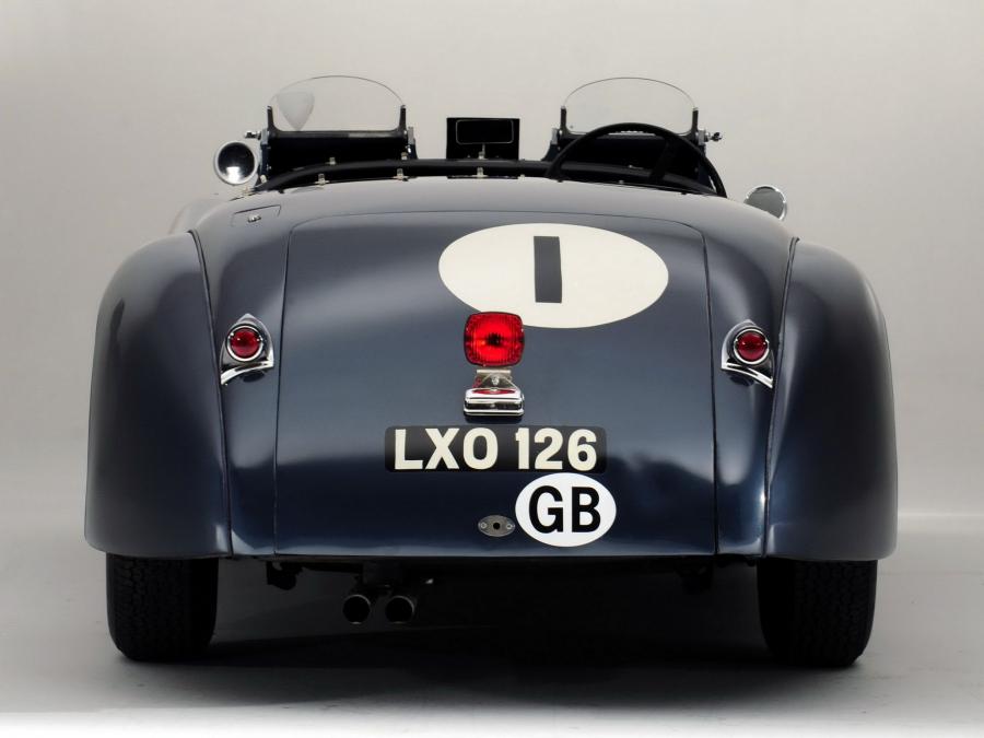  Jaguar XK120 Competition Roadster 1951 года  (фото 8 из 10)